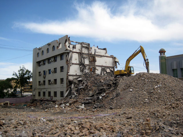 destructo